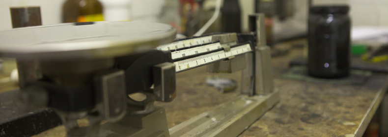 A pair of scales are necessary for the mixture of the plastics.